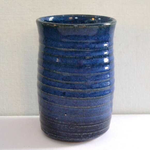 Set Of Four Handmade Pottery Tumblers Blue In Color Maker's Name On Bottom - Picture 2 of 4